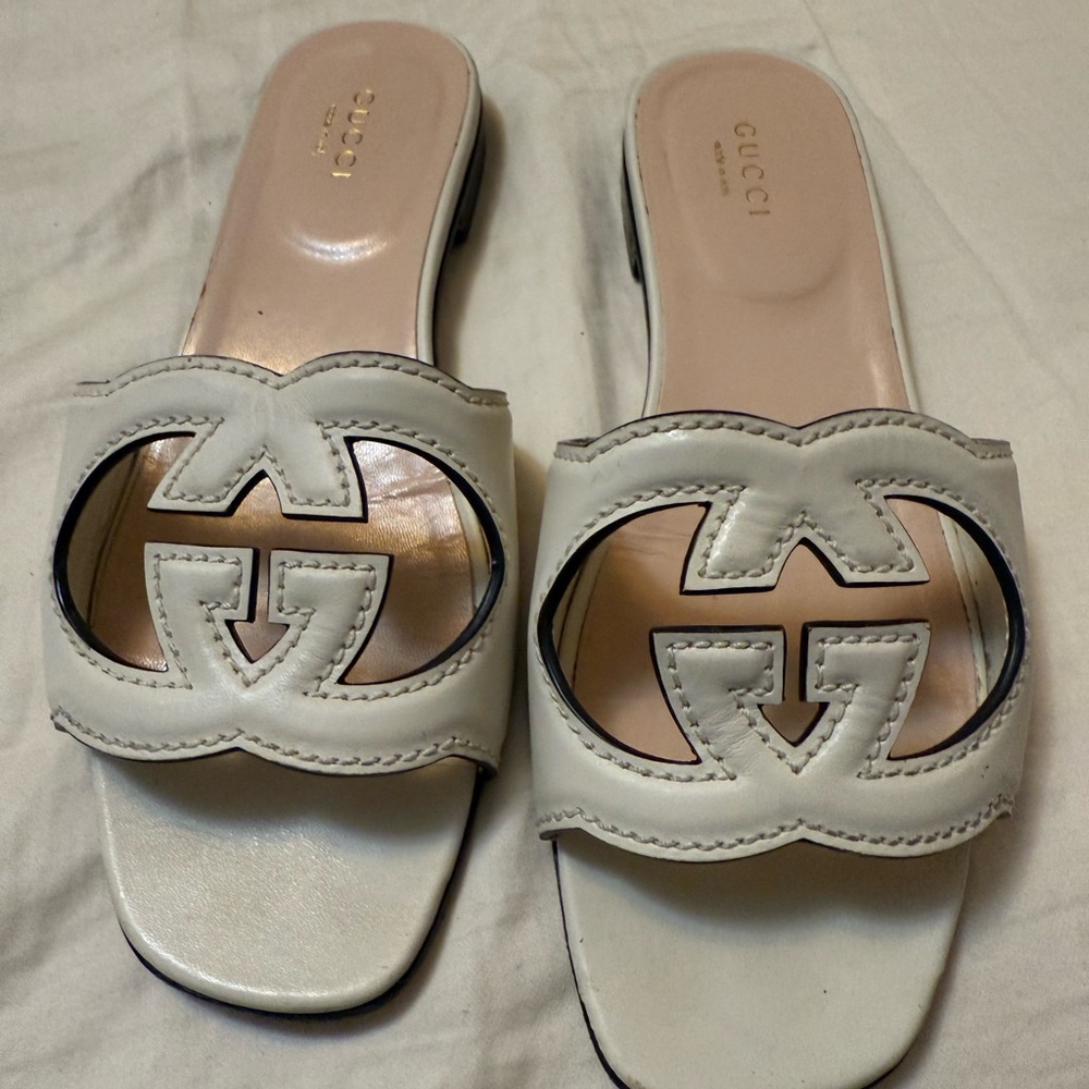 Gucci White Sandals with Interlocking G Logo